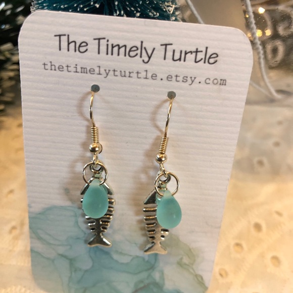 SALE - 3 Pair of handcrafted Earrings - Picture 4 of 7